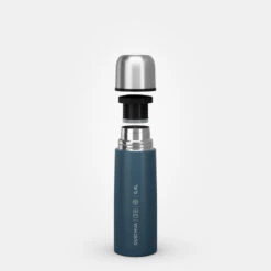 Quechua Bouteille Isotherme Inox 0,4L Avec Gobelet Pour La Randonnée - Bleu 17 Quechua Bouteille Isotherme Inox 0,4L Avec Gobelet Pour La Randonnée - Bleu -Nabaiji bouteille isotherme inox 04l avec gobelet pour la randonnee bleu 7