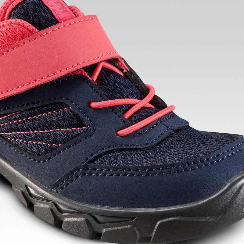 Quechua Chaussures De Randonnée Enfant Avec Scratch MH100 Bleu Et Rose Du 24 AU 34 6 Quechua Chaussures De Randonnée Enfant Avec Scratch MH100 Bleu Et Rose Du 24 AU 34 – Image 6