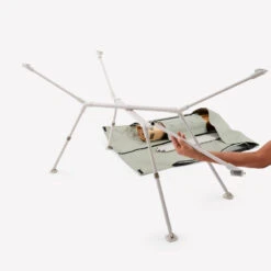 Quechua TABLE DE CAMPING COMPACTE 4/6 PERSONNES - PLATEAU BOIS - POCHE DE RANGEMENT 15 Quechua TABLE DE CAMPING COMPACTE 4/6 PERSONNES - PLATEAU BOIS - POCHE DE RANGEMENT -Nabaiji table de camping compacte 46 personnes plateau bois poche de rangement 5